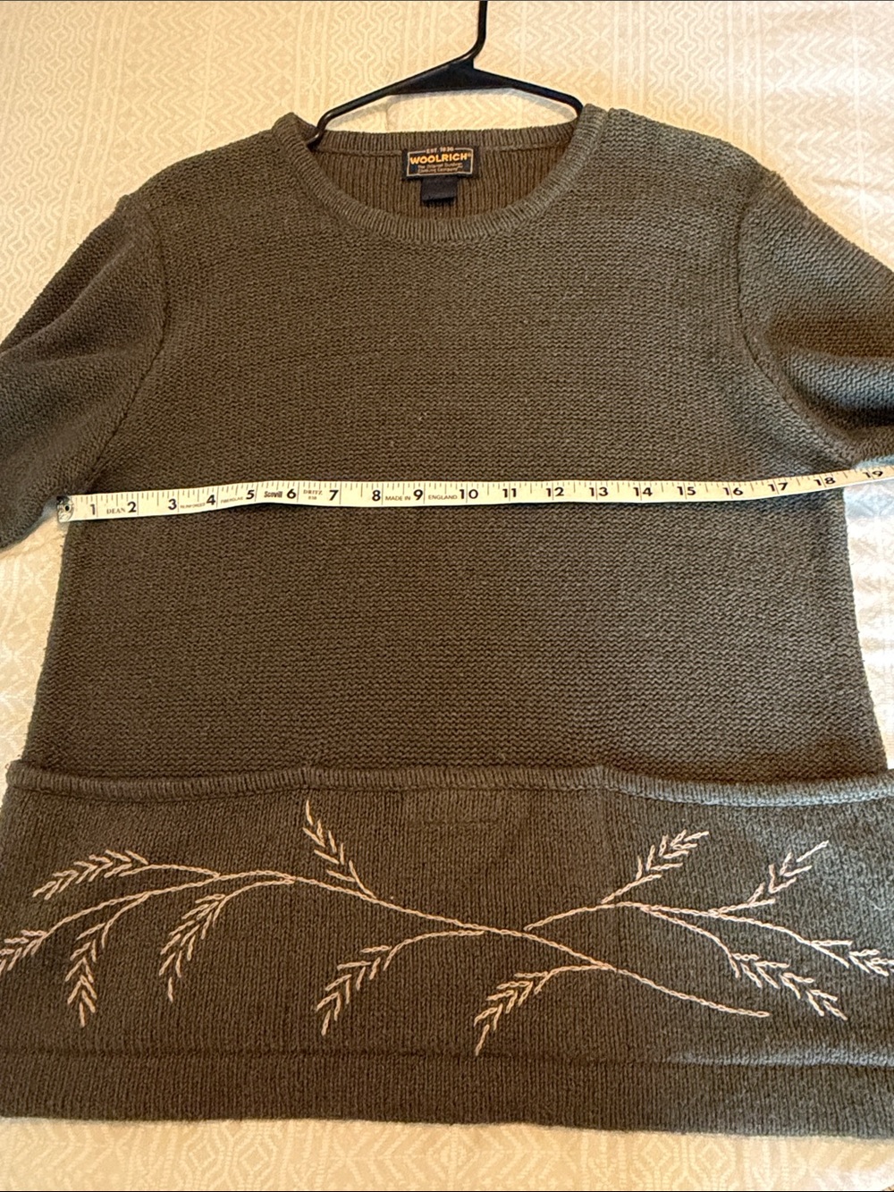 Vintage Woolrich Olive Green Knit Sweater with Embroidered Front Pocket Detail - Picture 5 of 8